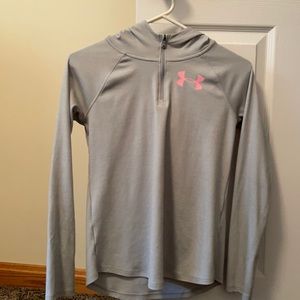 Youth underarmour long sleeved shirt.  Size ylg